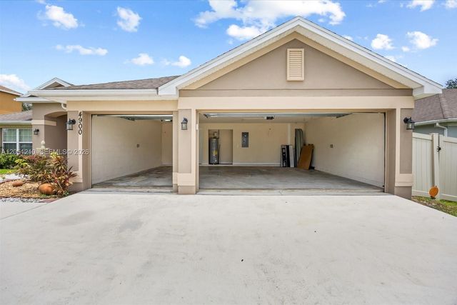 4900 NW Ironton Ave, Port St. Lucie, FL 34983