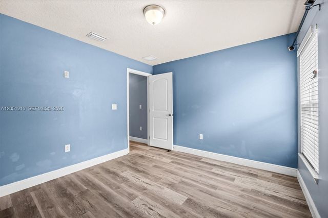 4900 NW Ironton Ave, Port St. Lucie, FL 34983