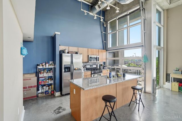 353 W Fourth Street, Cincinnati, OH 45202
