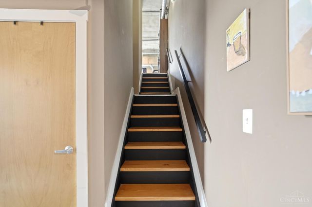 353 W Fourth Street, Cincinnati, OH 45202