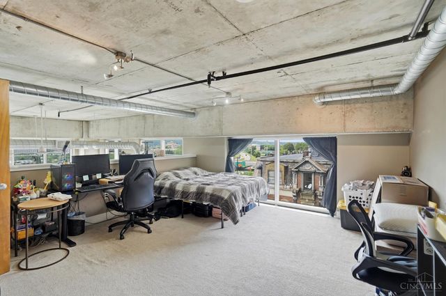 353 W Fourth Street, Cincinnati, OH 45202