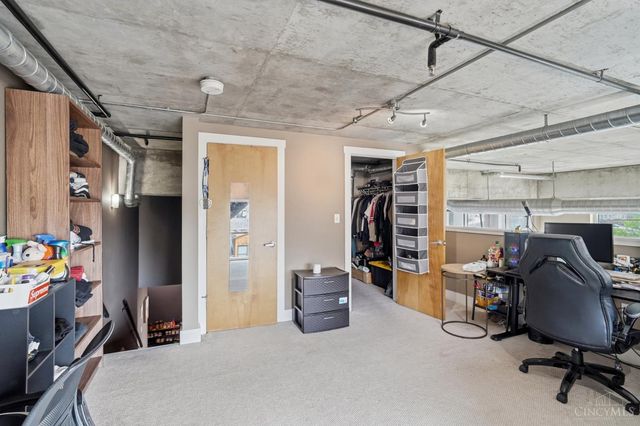 353 W Fourth Street, Cincinnati, OH 45202