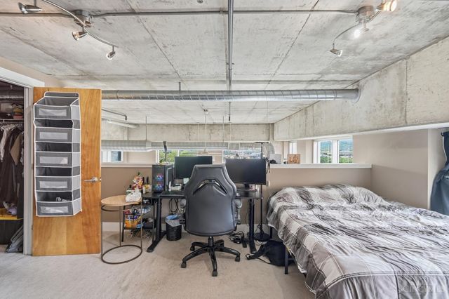 353 W Fourth Street, Cincinnati, OH 45202