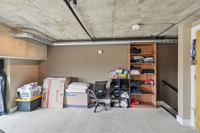 353 W Fourth Street, Cincinnati, OH 45202