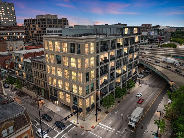 353 W Fourth Street, Cincinnati, OH 45202