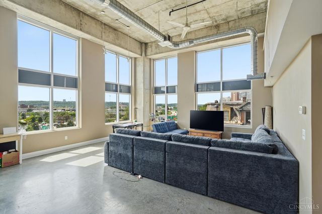 353 W Fourth Street, Cincinnati, OH 45202