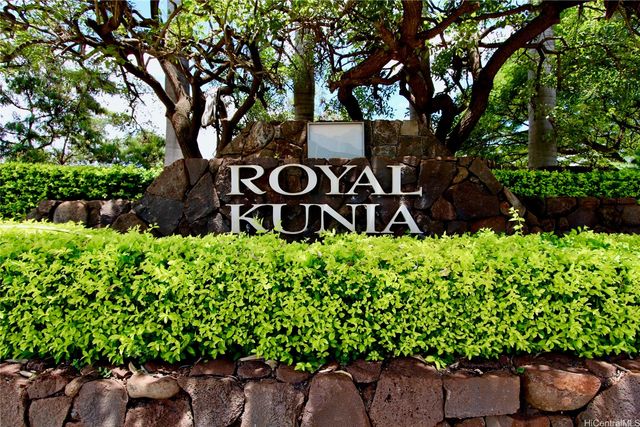 94-1093 Kuhao Street, Waipahu, HI 96797