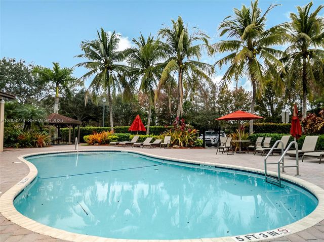 4414 Morgan Ln, Davie, FL 33328