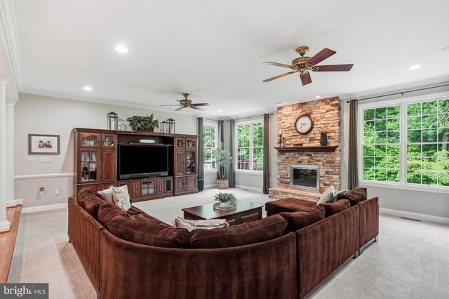 13 PINE ACRES DR, Medford, NJ 08055