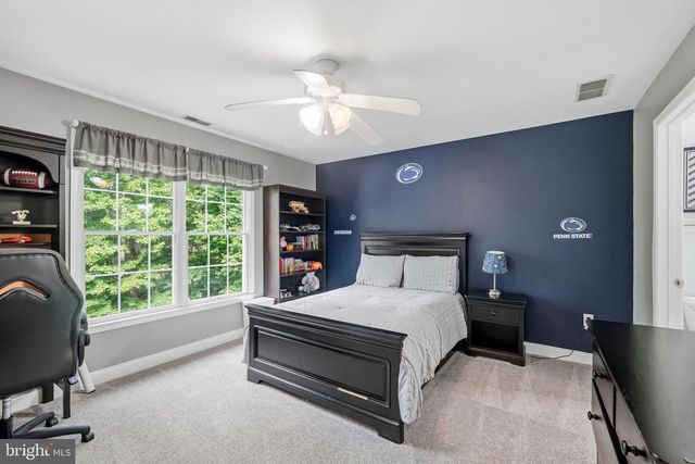 13 PINE ACRES DR, Medford, NJ 08055