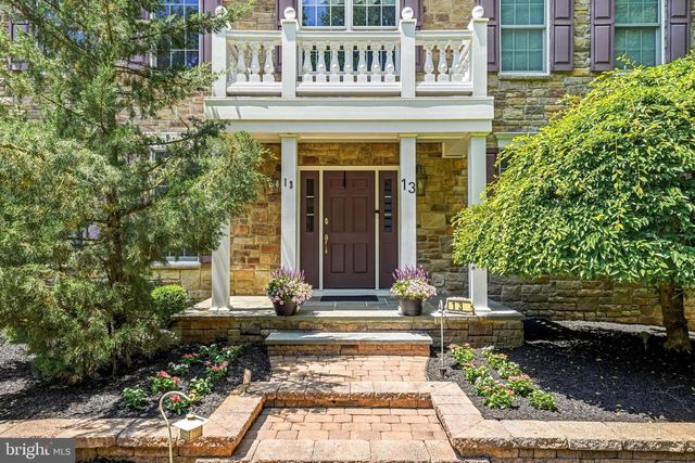 13 PINE ACRES DR, Medford, NJ 08055