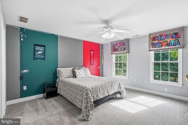 13 PINE ACRES DR, Medford, NJ 08055
