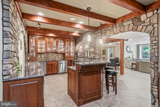 13 PINE ACRES DR, Medford, NJ 08055