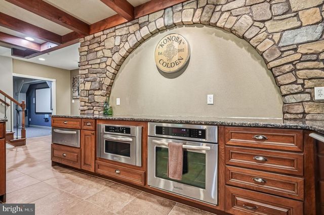 13 PINE ACRES DR, Medford, NJ 08055