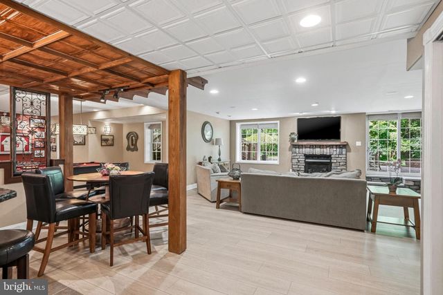 13 PINE ACRES DR, Medford, NJ 08055