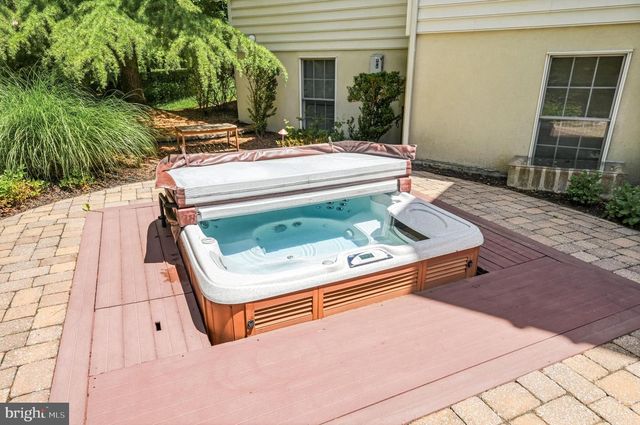 13 PINE ACRES DR, Medford, NJ 08055