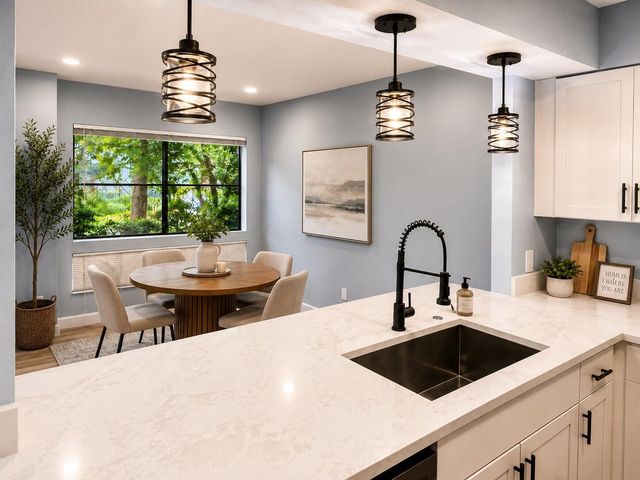 17202 Imperial Valley Drive 26, Houston, TX 77060