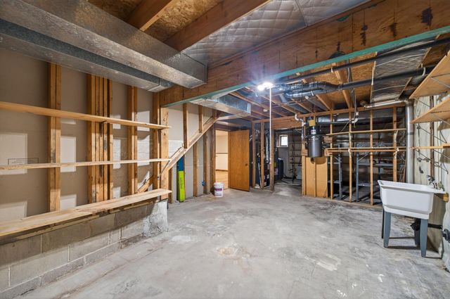 9000 Ashley Terrace, Brooklyn Park, MN 55443