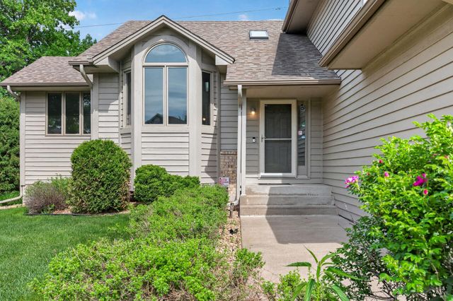 9000 Ashley Terrace, Brooklyn Park, MN 55443
