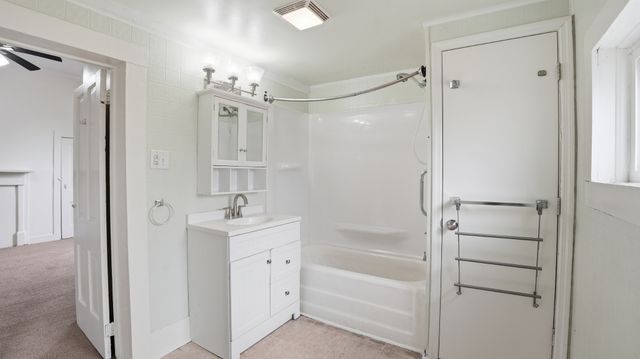 412 E Grundy St, Tullahoma, TN 37388