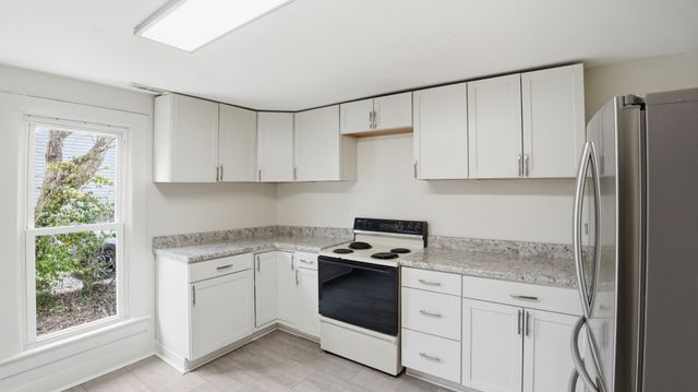 412 E Grundy St, Tullahoma, TN 37388