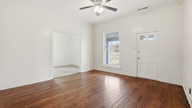 412 E Grundy St, Tullahoma, TN 37388