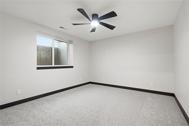 1210 Osage Lane, North Liberty, IA 52317