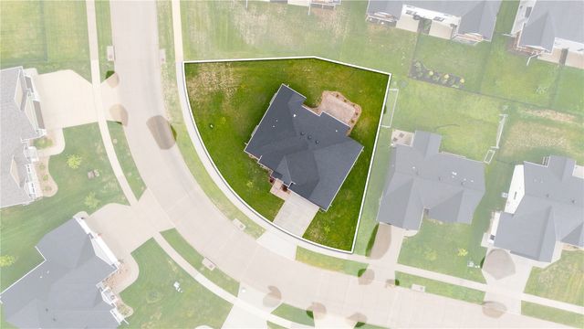 1210 Osage Lane, North Liberty, IA 52317