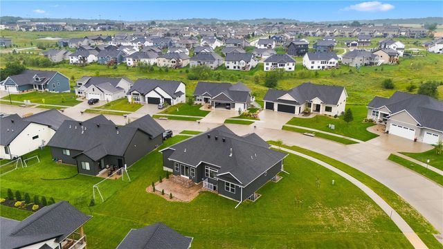 1210 Osage Lane, North Liberty, IA 52317