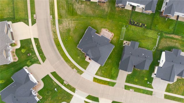 1210 Osage Lane, North Liberty, IA 52317