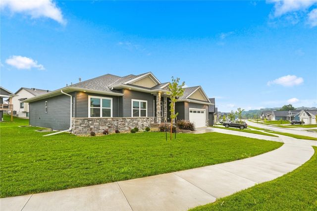 1210 Osage Lane, North Liberty, IA 52317