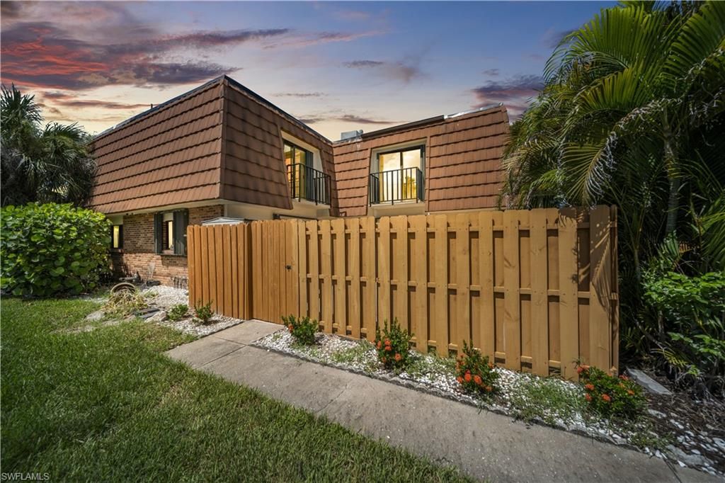 1444 Park Shore CIR # 4, Fort Myers, FL 33901