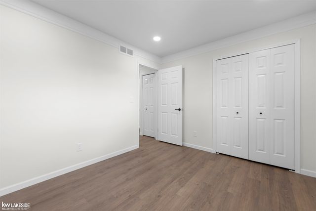 4786 Lucerne Drive, Sterling Heights, MI 48310