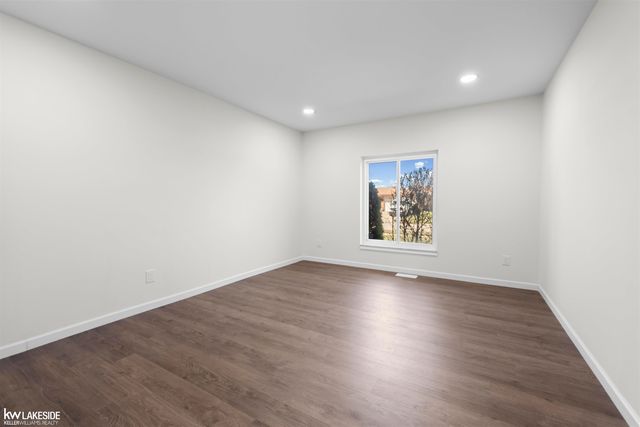 4786 Lucerne Drive, Sterling Heights, MI 48310