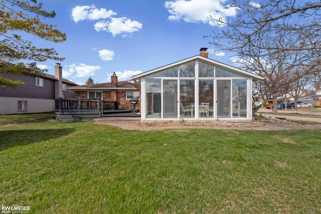 4786 Lucerne Drive, Sterling Heights, MI 48310