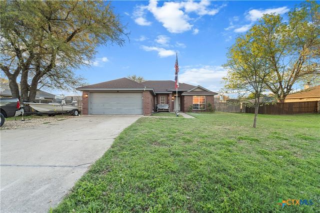 203 N Lamar Street, Little River Academy, TX 76554