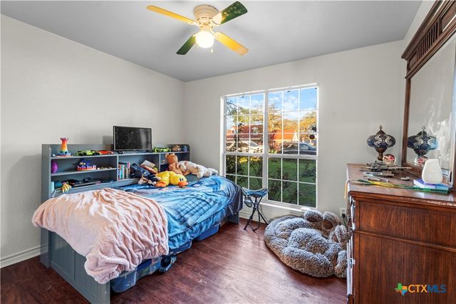 203 N Lamar Street, Little River Academy, TX 76554