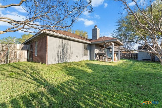 203 N Lamar Street, Little River Academy, TX 76554