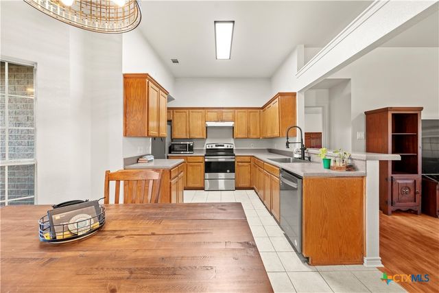 203 N Lamar Street, Little River Academy, TX 76554