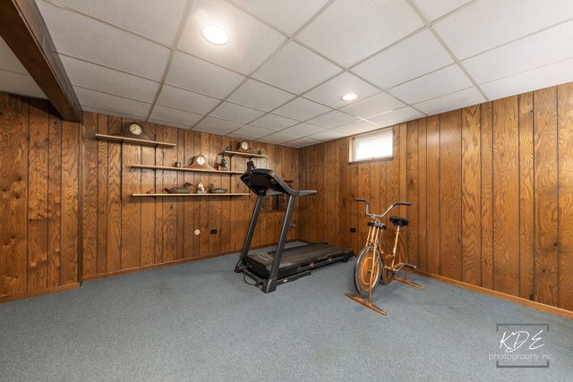 10128 Mansfield Avenue, Oak Lawn, IL 60453