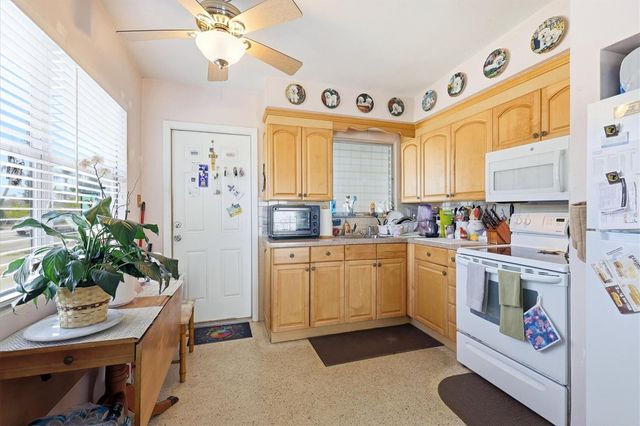 436 SUNSET DRIVE, Englewood, FL 34223