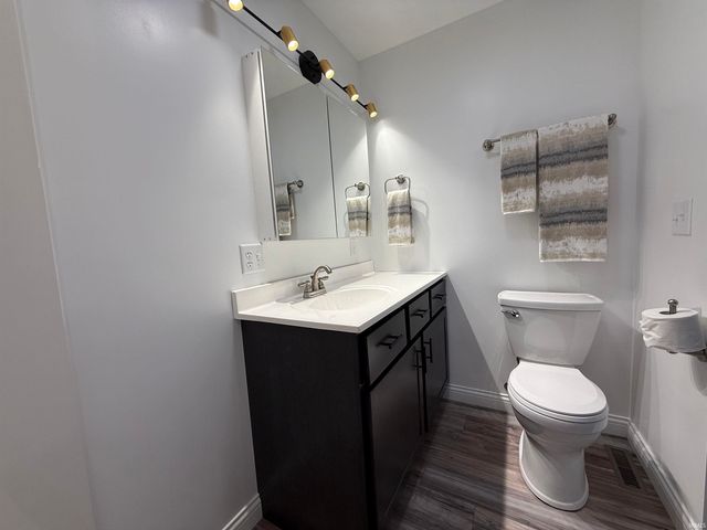 113 W Vine Street, Flora, IN 46929