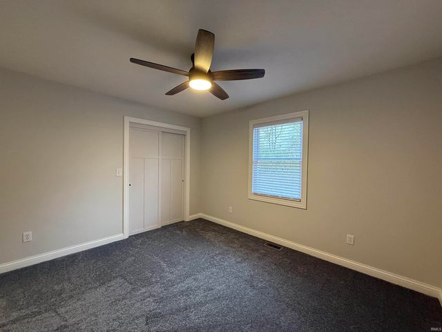 113 W Vine Street, Flora, IN 46929