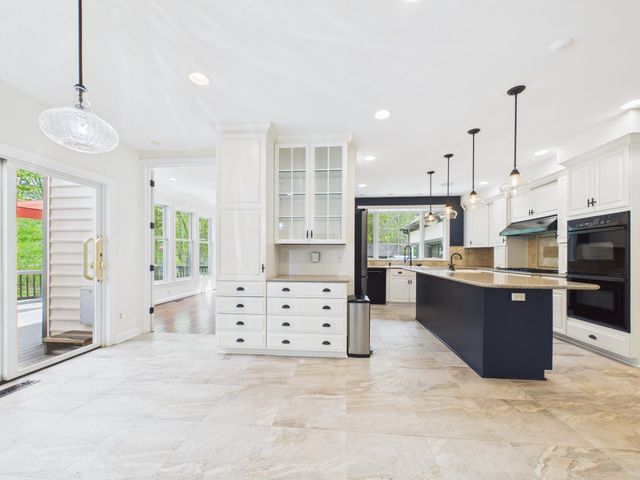 7972 PINNACLE RIDGE DR, Manassas, VA 20112