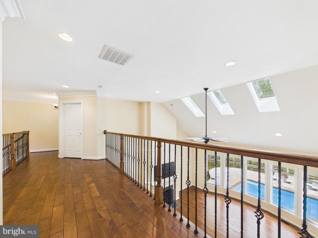 7972 PINNACLE RIDGE DR, Manassas, VA 20112