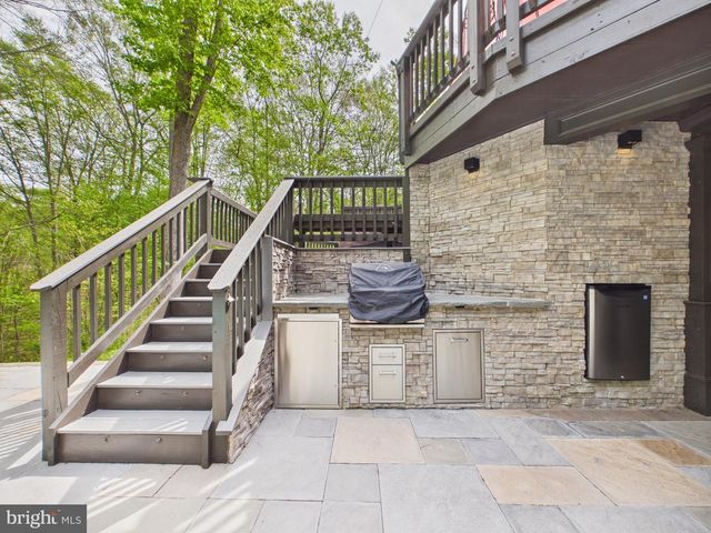 7972 PINNACLE RIDGE DR, Manassas, VA 20112