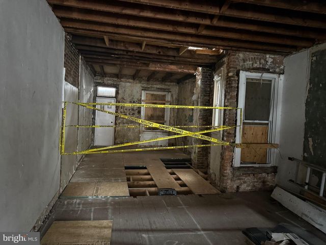 2754 RIGGS AVE, Baltimore, MD 21216