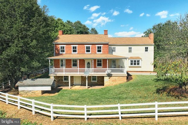 8219 LEHMAN RD, Dallastown, PA 17313