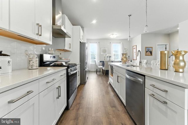 406 HONEYBERRY LN, Fredericksburg, VA 22405