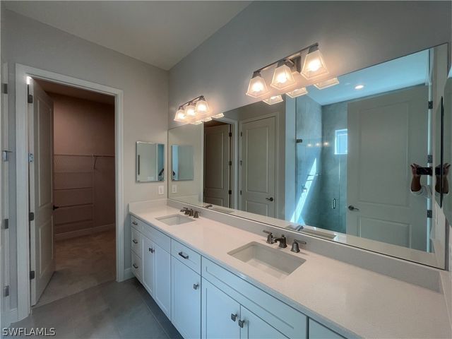 4062 Aquila PL, Naples, FL 34120